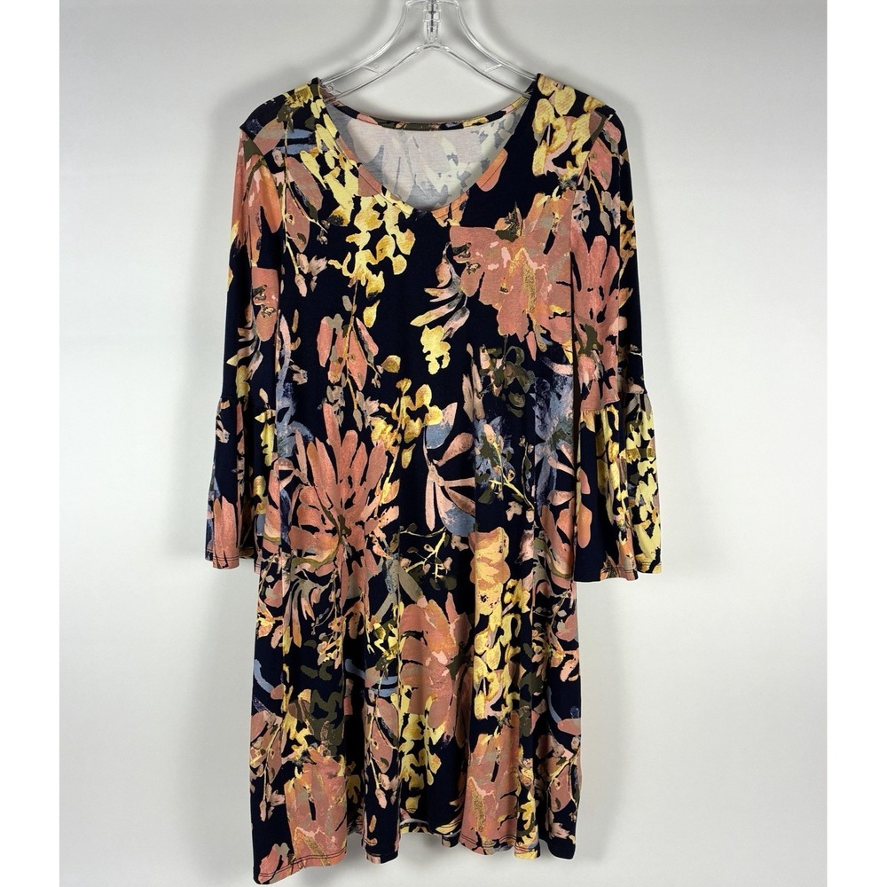 Floral Round Neck Shift Swing Dress Size S Flutter Sleeves Black Pink Boho Chic